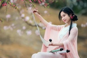 好诗词的基本功是炼字，通过案例剖析学习，诗词出彩不难