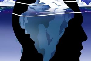 真正尊重不是尊重强者，而是尊重弱者，尊重弱者才闪耀人性光辉