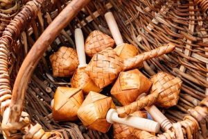 古代孩子的10个玩具