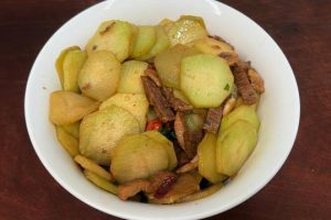 视频广告程序化创意中运动场景与商品类型匹配关系研究